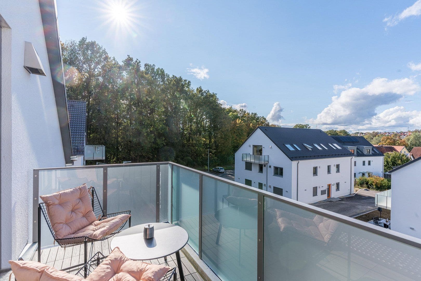 Pronájem bytu 2+1 65 m², Nelkenweg 10, Freising, Bavorsko Pronájem bytu 2+1 65 m², Nelkenweg 10, Freising, Bavorsko