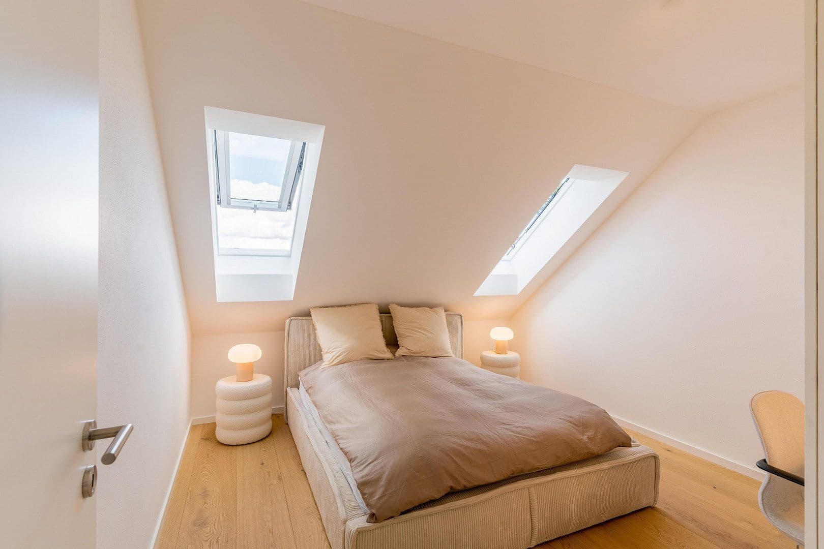 Pronájem bytu 2+1 65 m², Nelkenweg 10, Freising, Bavorsko Pronájem bytu 2+1 65 m², Nelkenweg 10, Freising, Bavorsko