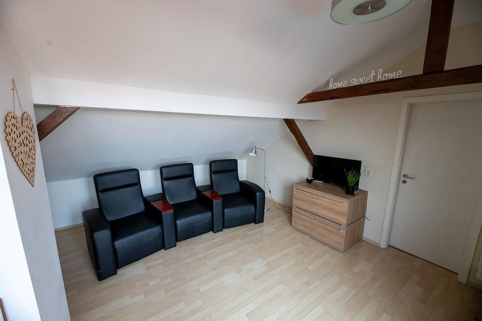Prodej bytu 5+1 145 m², Ludwigshafen am Rhein, Porýní-Falc Prodej bytu 5+1 145 m², Ludwigshafen am Rhein, Porýní-Falc