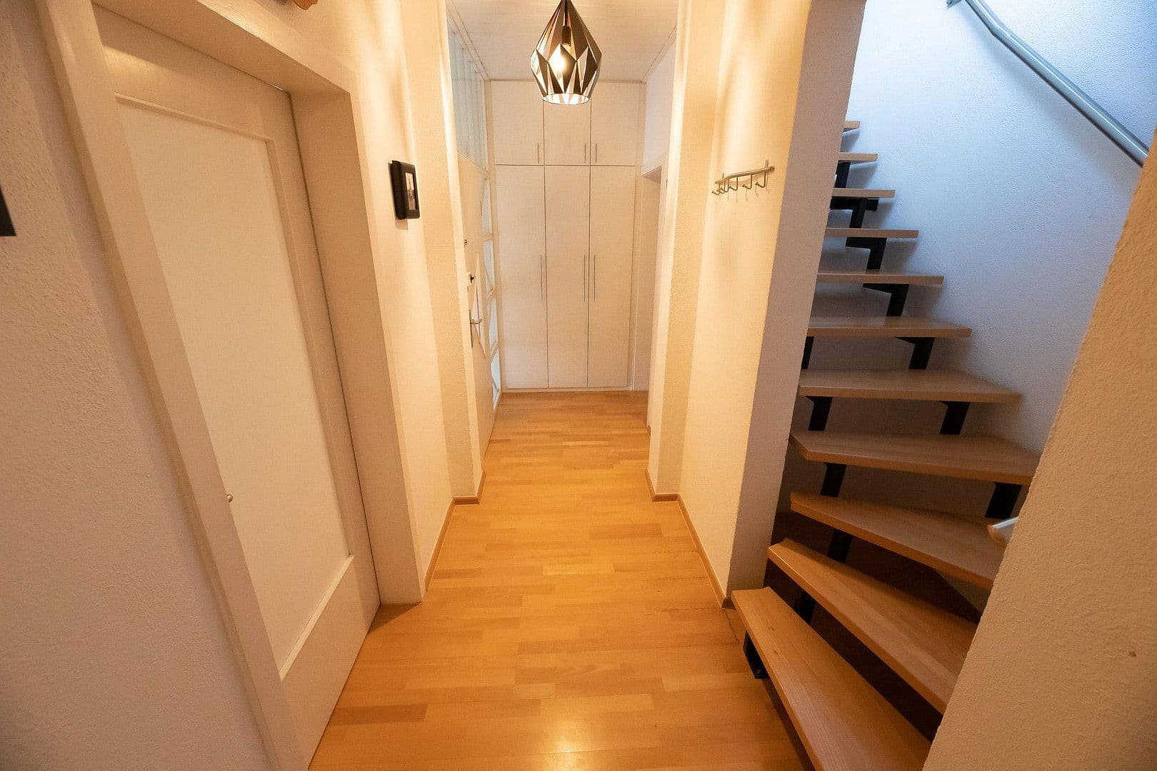 Prodej bytu 5+1 145 m², Ludwigshafen am Rhein, Porýní-Falc Prodej bytu 5+1 145 m², Ludwigshafen am Rhein, Porýní-Falc