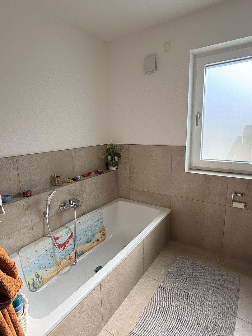Pronájem bytu 3+1 85 m², Rosenstraße 10, Langenbach, Bavorsko Pronájem bytu 3+1 85 m², Rosenstraße 10, Langenbach, Bavorsko