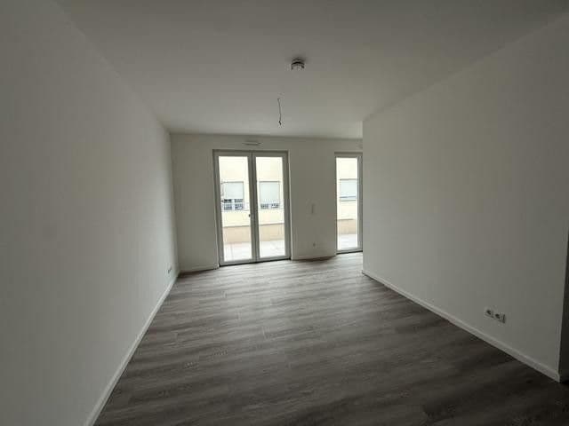 Pronájem bytu 1+1 48 m², Regener Straße 65, Berlin, Berlín Pronájem bytu 1+1 48 m², Regener Straße 65, Berlin, Berlín