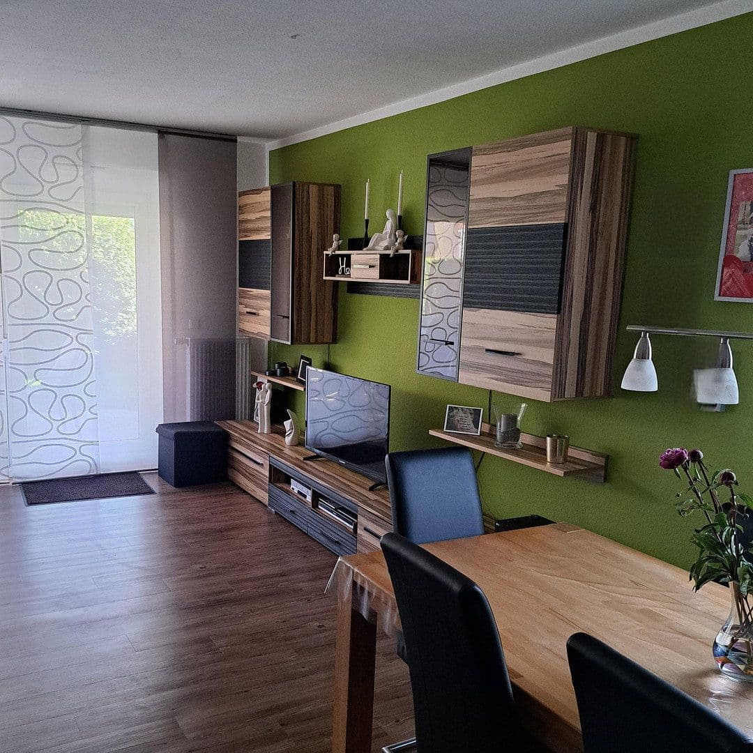 Prodej domu 125 m², pozemek 166 m², Brackenheim, Bádensko-Württembersko Prodej domu 125 m², pozemek 166 m², Brackenheim, Bádensko-Württembersko