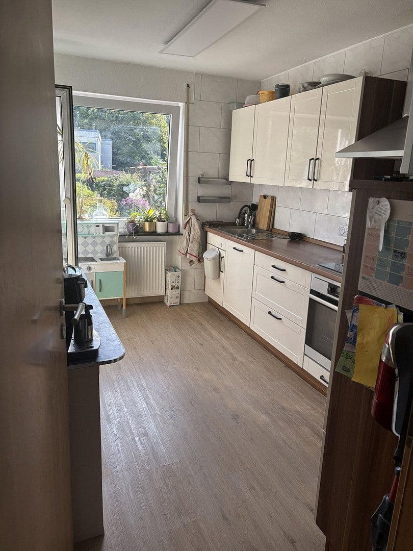 Prodej domu 91 m², pozemek 323 m², Sinsheim, Bádensko-Württembersko Prodej domu 91 m², pozemek 323 m², Sinsheim, Bádensko-Württembersko