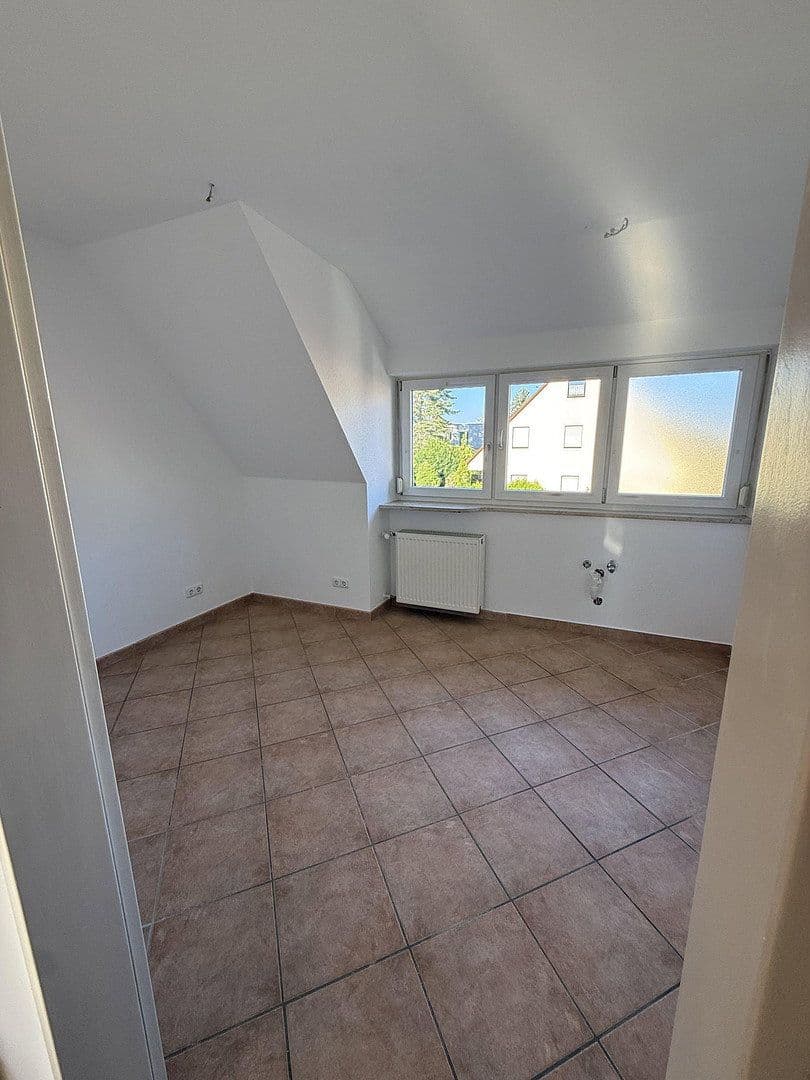 Pronájem bytu 3+1 84 m², Kalchreuth, Bavorsko Pronájem bytu 3+1 84 m², Kalchreuth, Bavorsko