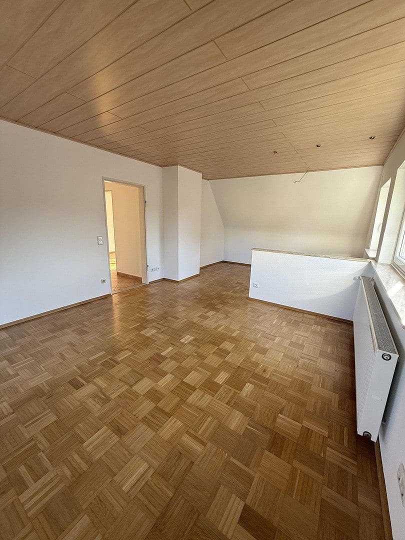 Pronájem bytu 3+1 84 m², Kalchreuth, Bavorsko Pronájem bytu 3+1 84 m², Kalchreuth, Bavorsko