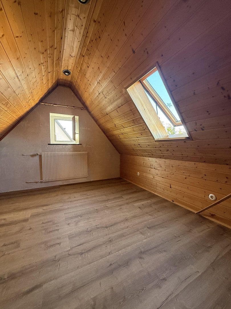 Pronájem bytu 3+1 84 m², Kalchreuth, Bavorsko Pronájem bytu 3+1 84 m², Kalchreuth, Bavorsko