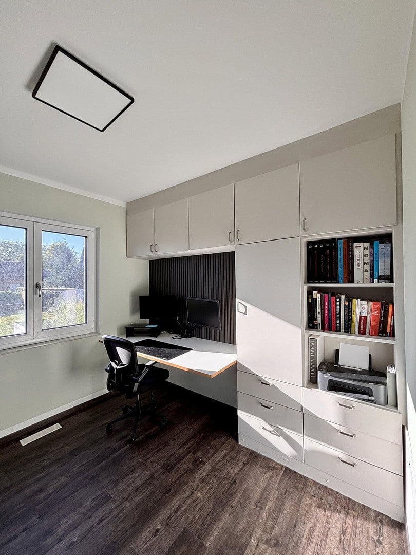 Prodej domu 168 m², pozemek 700 m², Ostring, Neuenhagen bei Berlin, Braniborsko Prodej domu 168 m², pozemek 700 m², Ostring, Neuenhagen bei Berlin, Braniborsko