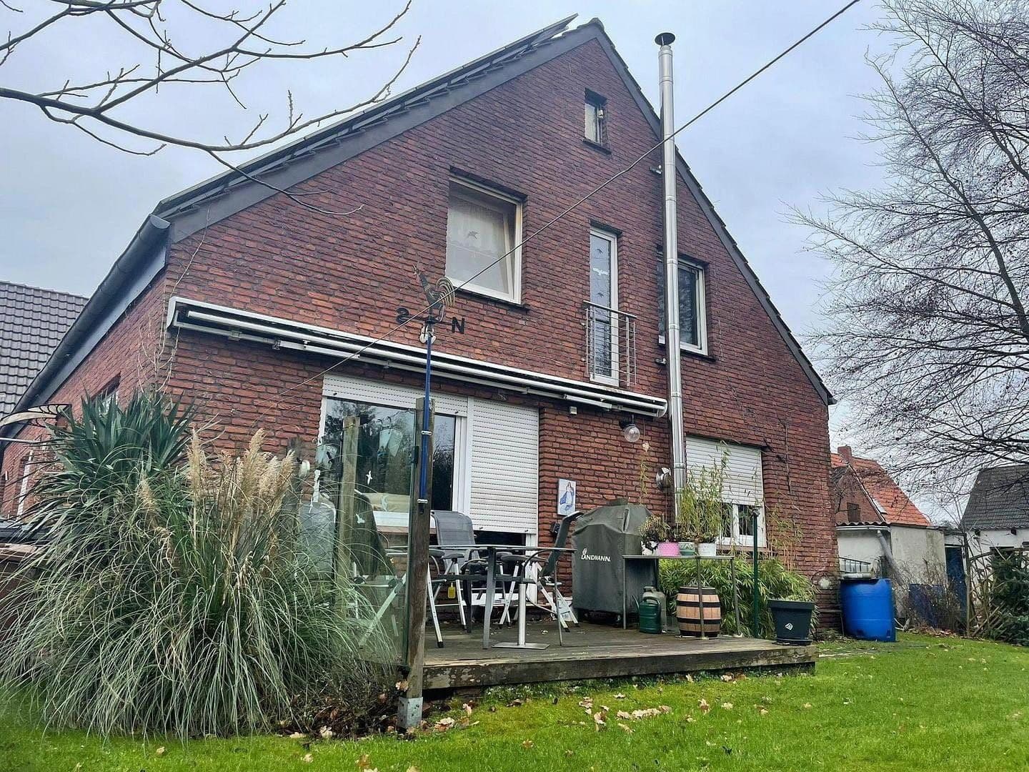 Prodej domu 430 m², pozemek 800 m², Papenburg, Dolní Sasko Prodej domu 430 m², pozemek 800 m², Papenburg, Dolní Sasko