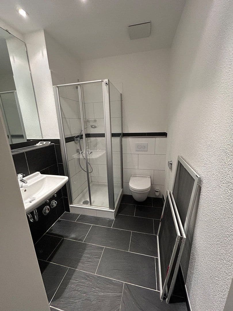 Pronájem bytu 3+1 100 m², Flugplatzstr. 27, Lahr/Schwarzwald, Bádensko-Württembersko Pronájem bytu 3+1 100 m², Flugplatzstr. 27, Lahr/Schwarzwald, Bádensko-Württembersko