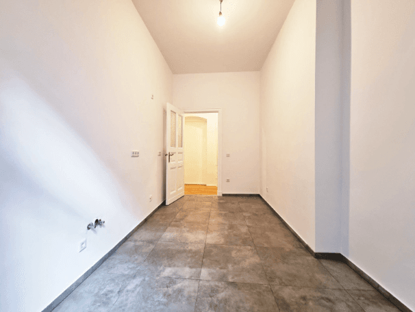Prodej bytu 3+1 72 m², Badensche Straße 45A, Berlin, Berlín Prodej bytu 3+1 72 m², Badensche Straße 45A, Berlin, Berlín