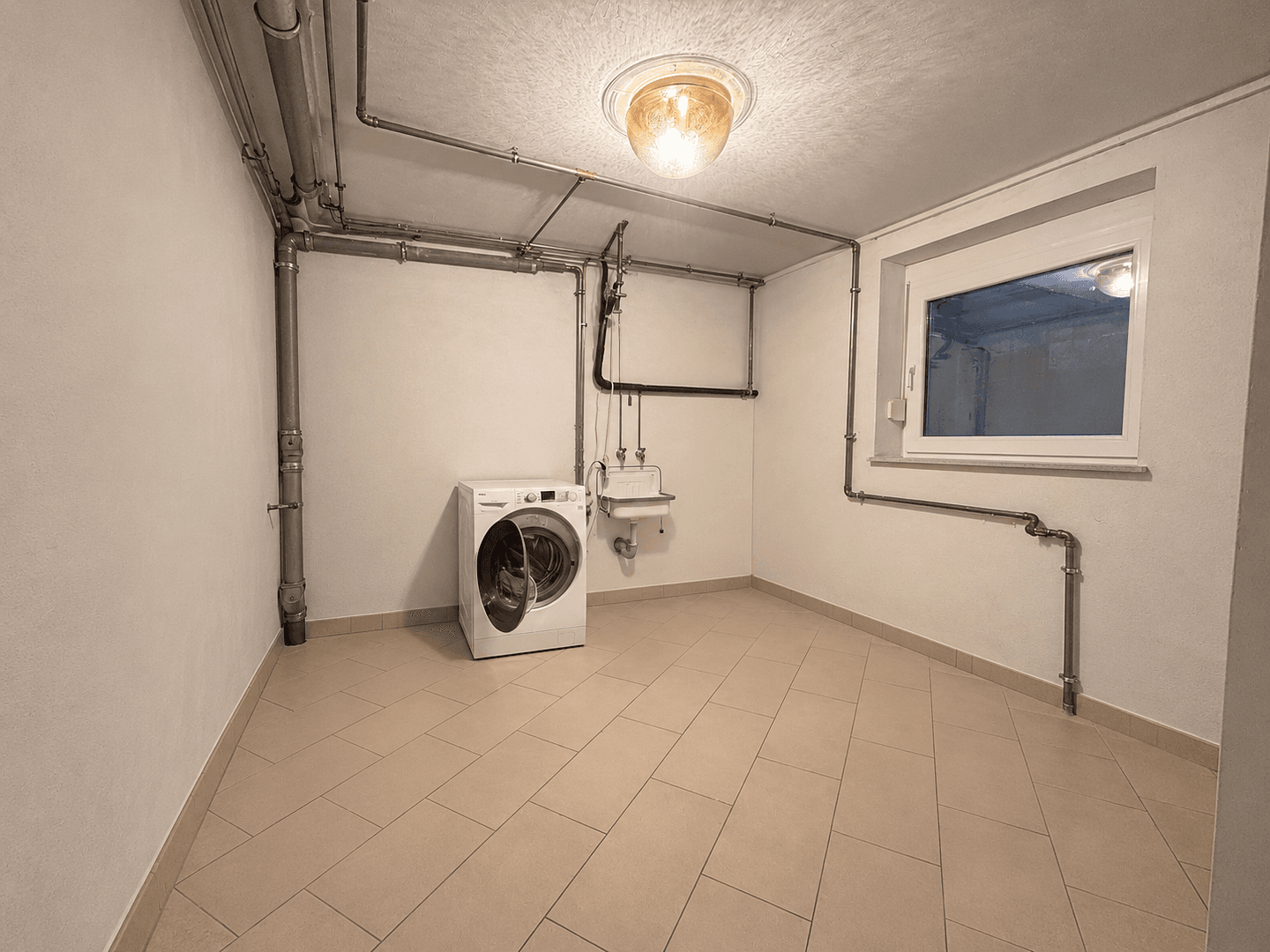 Prodej domu 152 m², pozemek 271 m², München, Bavorsko Prodej domu 152 m², pozemek 271 m², München, Bavorsko