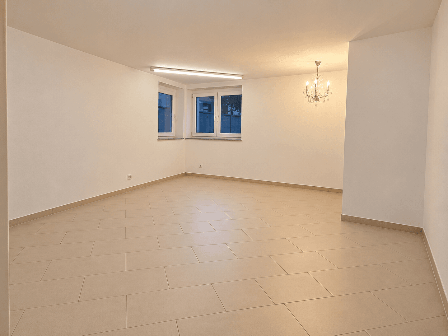 Prodej domu 152 m², pozemek 271 m², München, Bavorsko Prodej domu 152 m², pozemek 271 m², München, Bavorsko