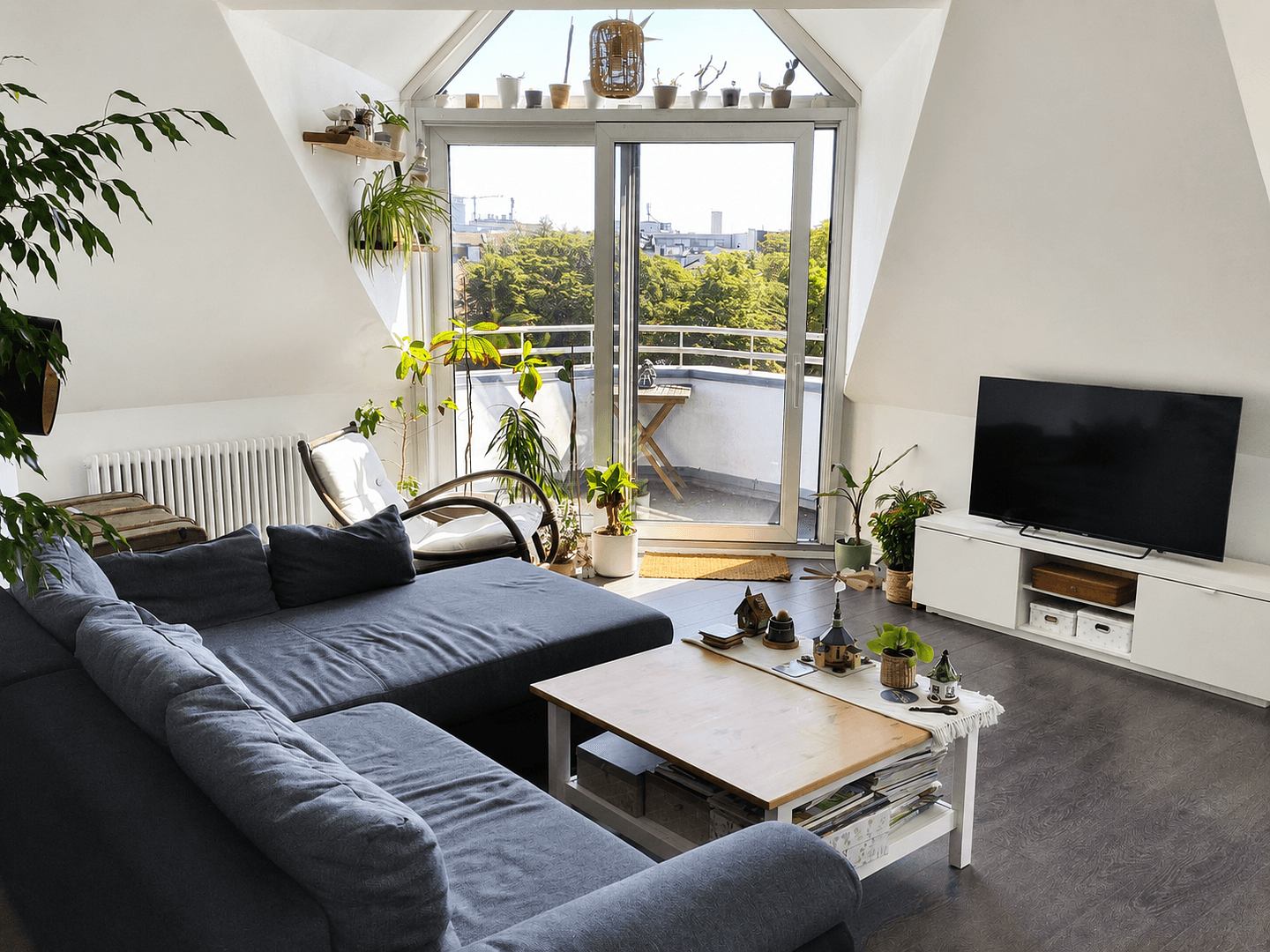 Prodej bytu 3+1 92 m², Münsinger Straße 4, Berlin, Berlín Prodej bytu 3+1 92 m², Münsinger Straße 4, Berlin, Berlín