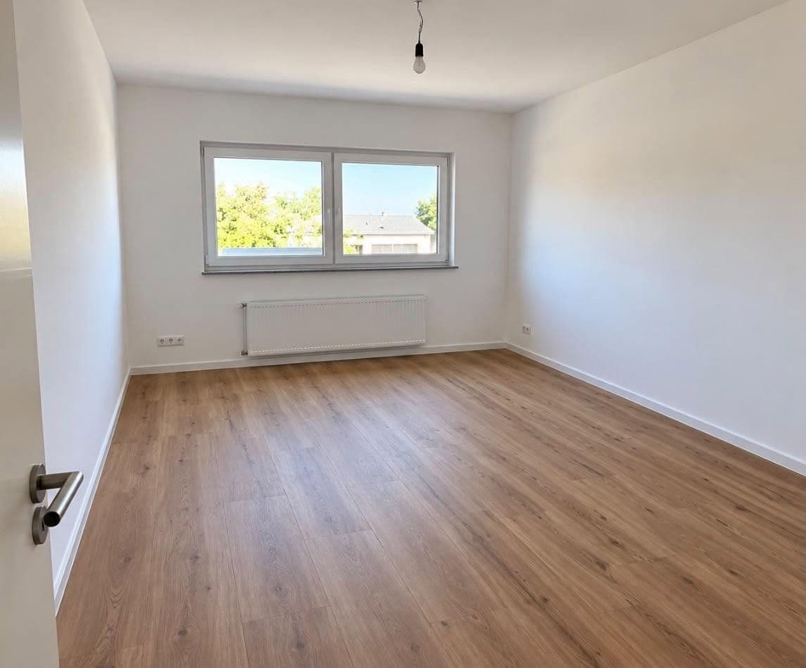Pronájem bytu 4+1 111 m², Maintal, Hessen Pronájem bytu 4+1 111 m², Maintal, Hessen