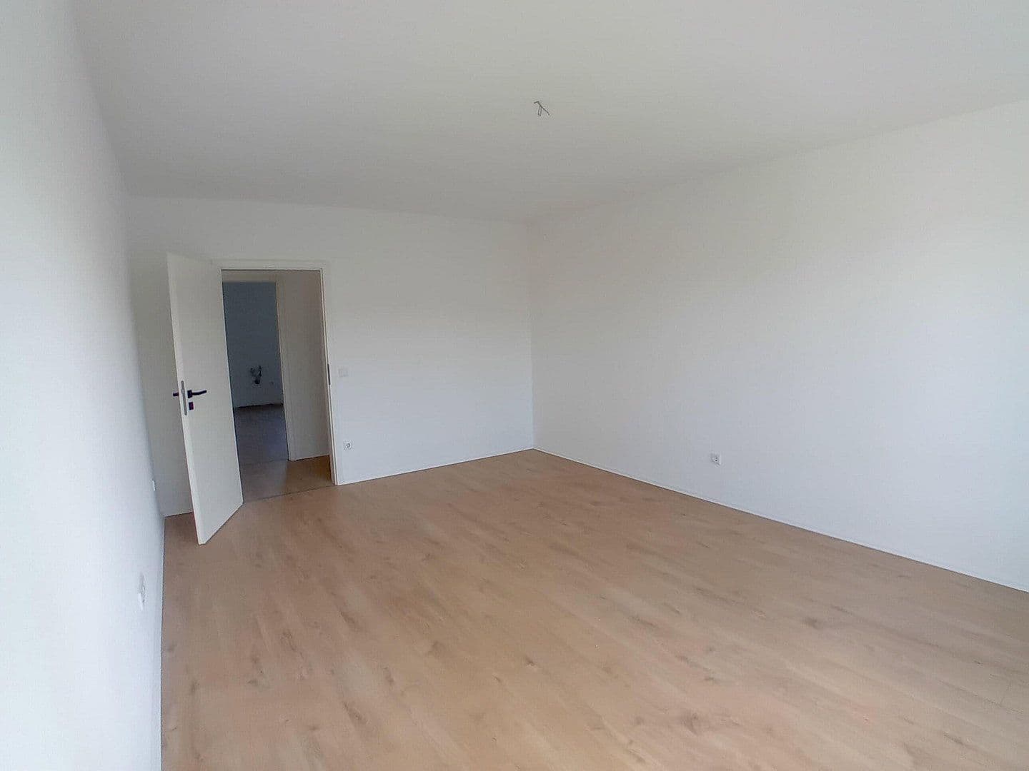 Pronájem bytu 3+1 78 m², von-Baeyer-Straße 18, Kempen, Severní Porýní-Vestfálsko Pronájem bytu 3+1 78 m², von-Baeyer-Straße 18, Kempen, Severní Porýní-Vestfálsko