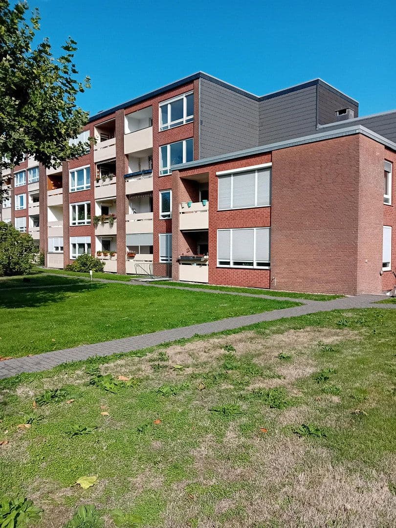 Pronájem bytu 3+1 78 m², von-Baeyer-Straße 18, Kempen, Severní Porýní-Vestfálsko Pronájem bytu 3+1 78 m², von-Baeyer-Straße 18, Kempen, Severní Porýní-Vestfálsko