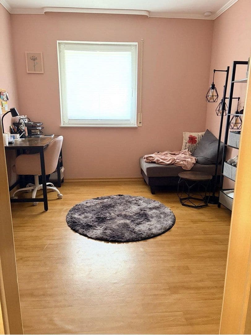 Pronájem bytu 3+1 68 m², Steimel, Porýní-Falc Pronájem bytu 3+1 68 m², Steimel, Porýní-Falc