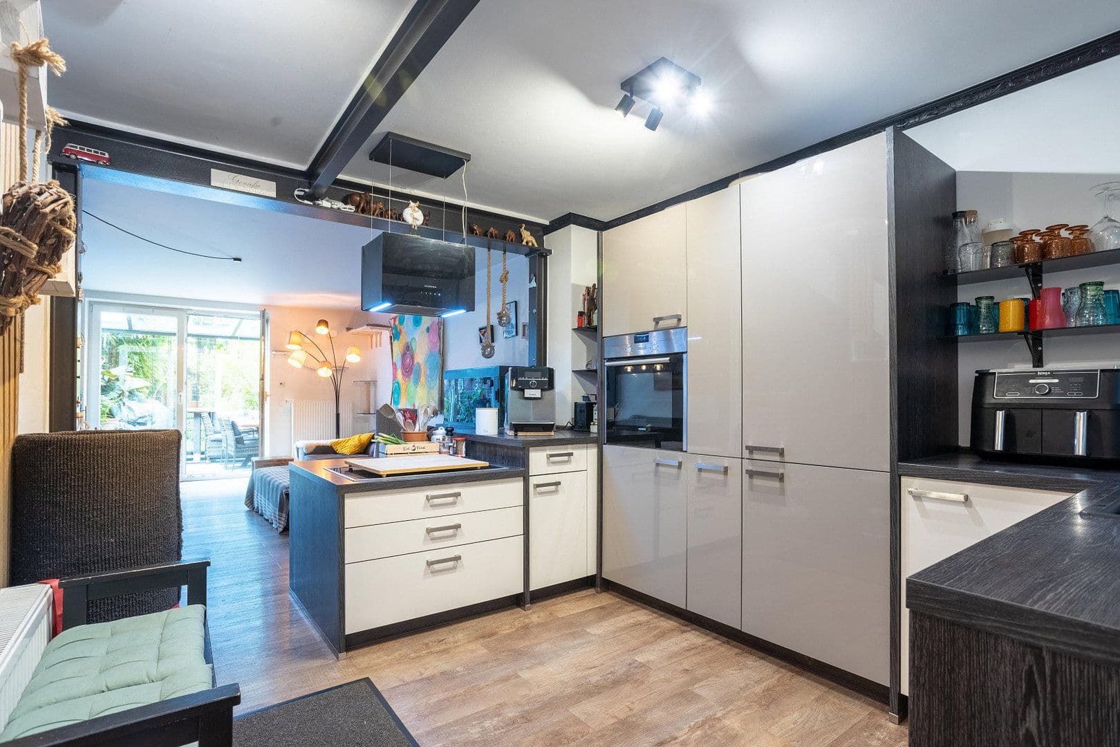 Prodej domu 62 m², pozemek 123 m², Hamburg, Hamburg Prodej domu 62 m², pozemek 123 m², Hamburg, Hamburg