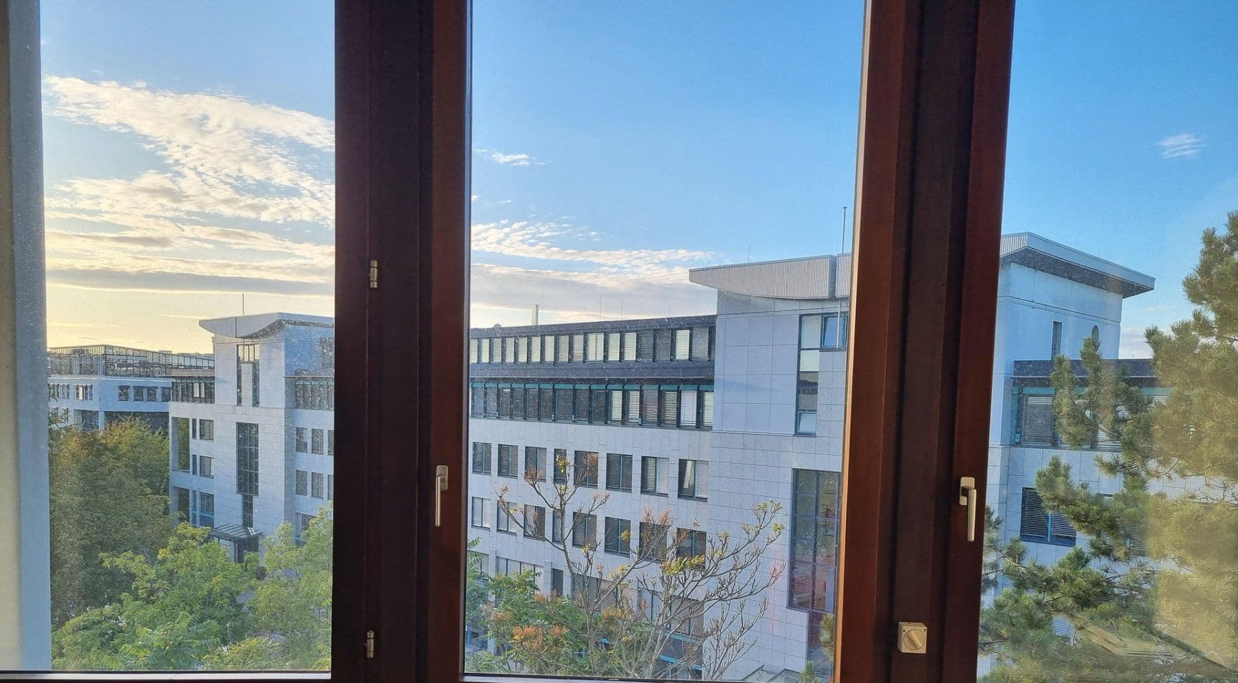 Pronájem kanceláře 35 m², Leinfelden-Echterdingen, Bádensko-Württembersko Pronájem kanceláře 35 m², Leinfelden-Echterdingen, Bádensko-Württembersko