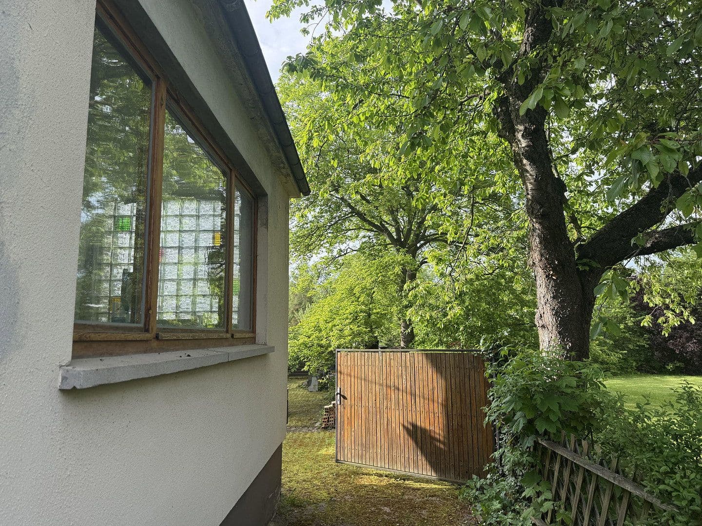 Prodej domu 166 m², pozemek 553 m², Gothaer Str. 4, Ohrdruf, Durynsko Prodej domu 166 m², pozemek 553 m², Gothaer Str. 4, Ohrdruf, Durynsko