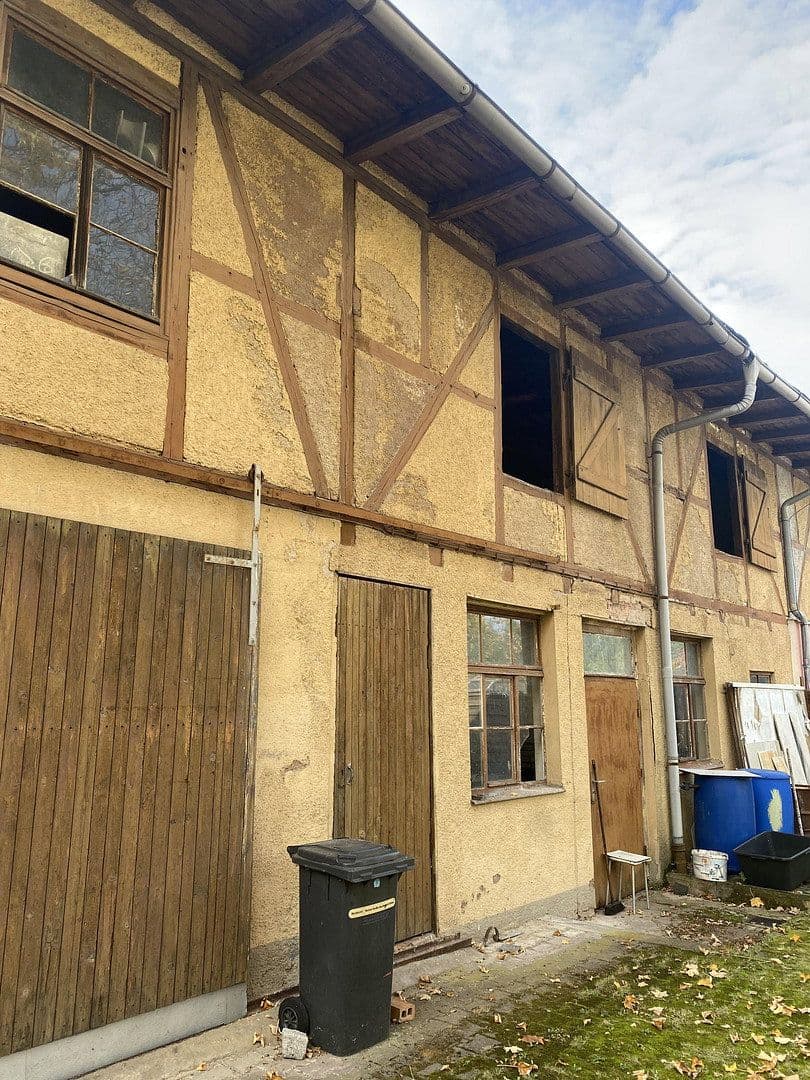 Prodej domu 166 m², pozemek 553 m², Gothaer Str. 4, Ohrdruf, Durynsko Prodej domu 166 m², pozemek 553 m², Gothaer Str. 4, Ohrdruf, Durynsko