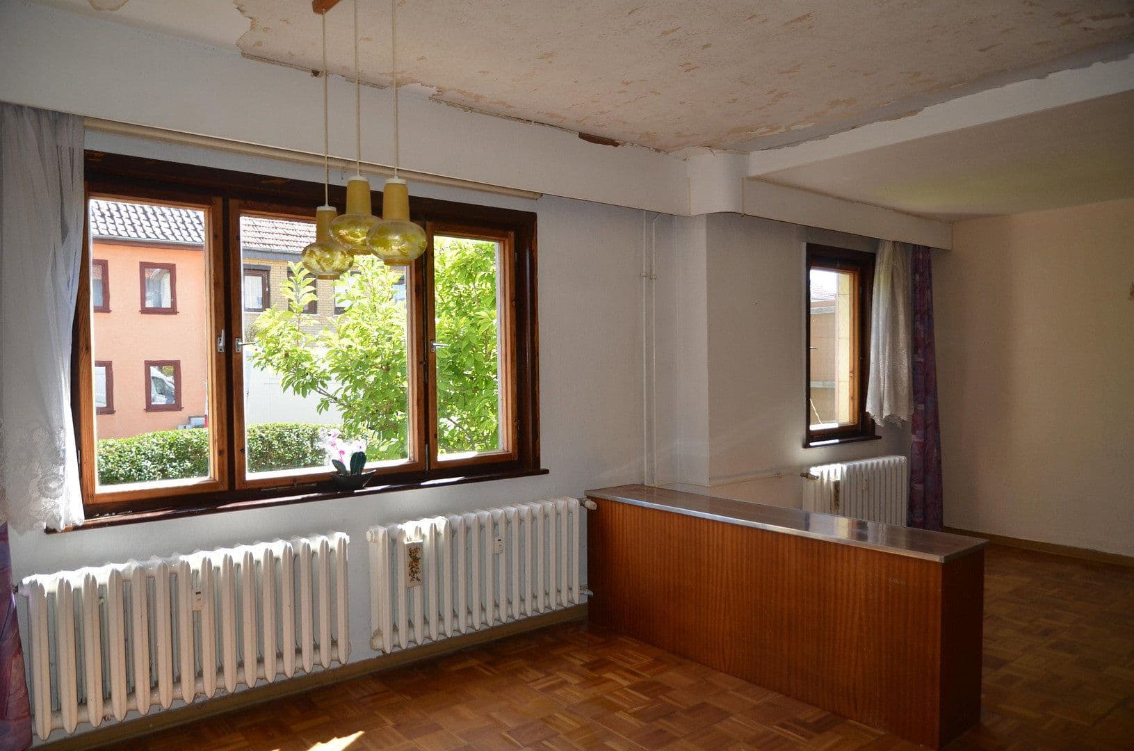 Prodej domu 166 m², pozemek 553 m², Gothaer Str. 4, Ohrdruf, Durynsko Prodej domu 166 m², pozemek 553 m², Gothaer Str. 4, Ohrdruf, Durynsko