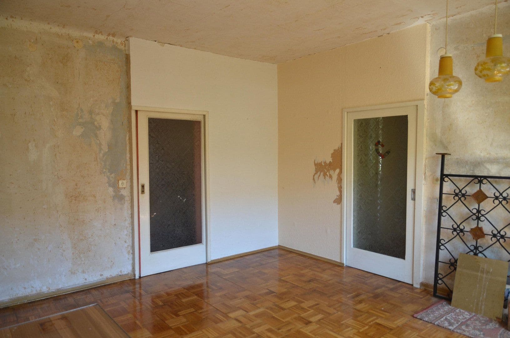 Prodej domu 166 m², pozemek 553 m², Gothaer Str. 4, Ohrdruf, Durynsko Prodej domu 166 m², pozemek 553 m², Gothaer Str. 4, Ohrdruf, Durynsko