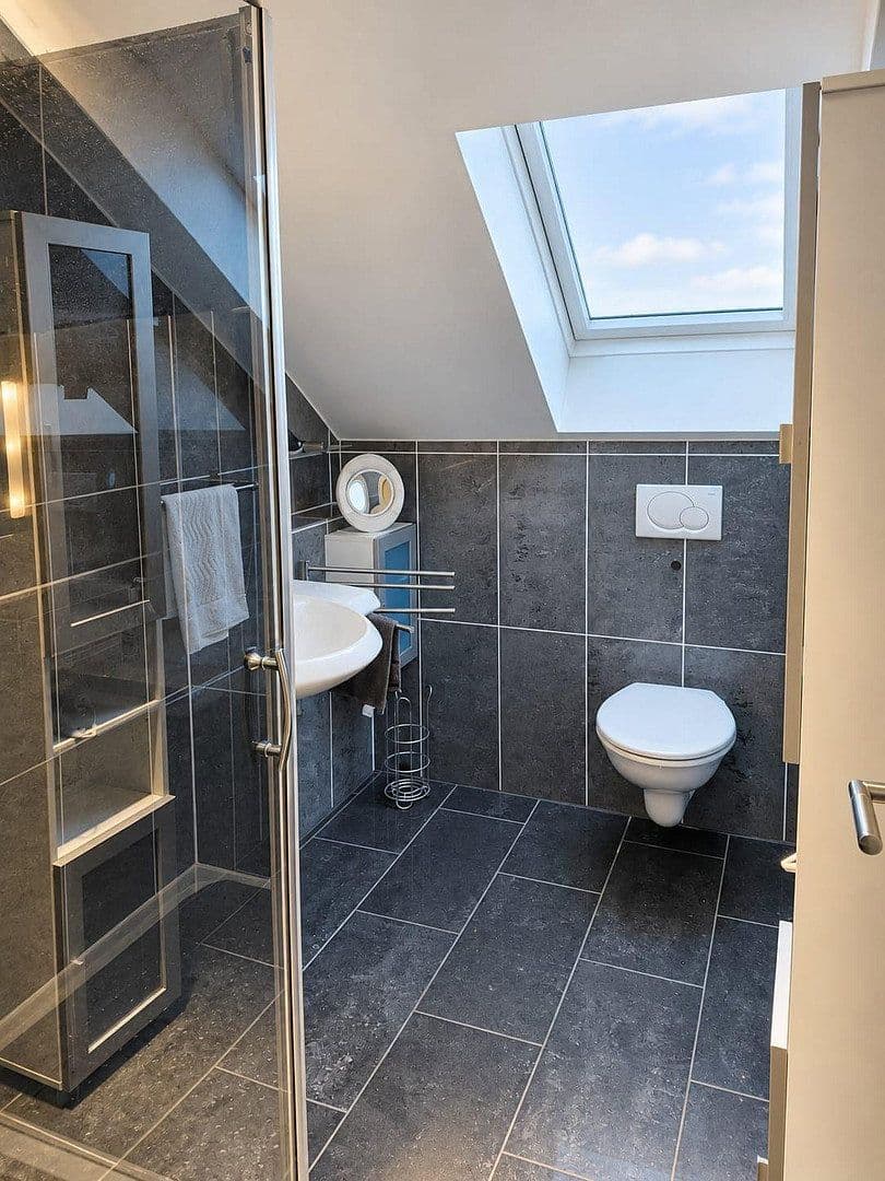 Prodej domu 226 m², pozemek 542 m², Pattensen, Dolní Sasko Prodej domu 226 m², pozemek 542 m², Pattensen, Dolní Sasko