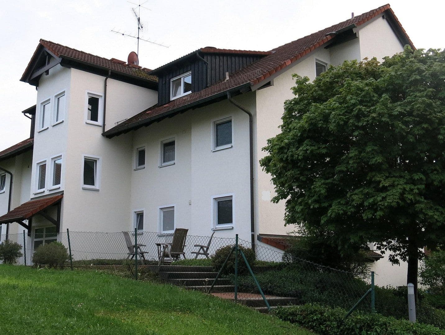 Pronájem bytu 3+1 90 m², Zell unter Aichelberg, Bádensko-Württembersko Pronájem bytu 3+1 90 m², Zell unter Aichelberg, Bádensko-Württembersko