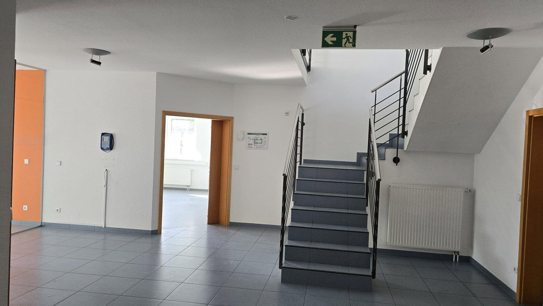 Pronájem nebytového prostoru 3.200 m², Steinung 3/1, Jettingen, Bádensko-Württembersko Pronájem nebytového prostoru 3.200 m², Steinung 3/1, Jettingen, Bádensko-Württembersko