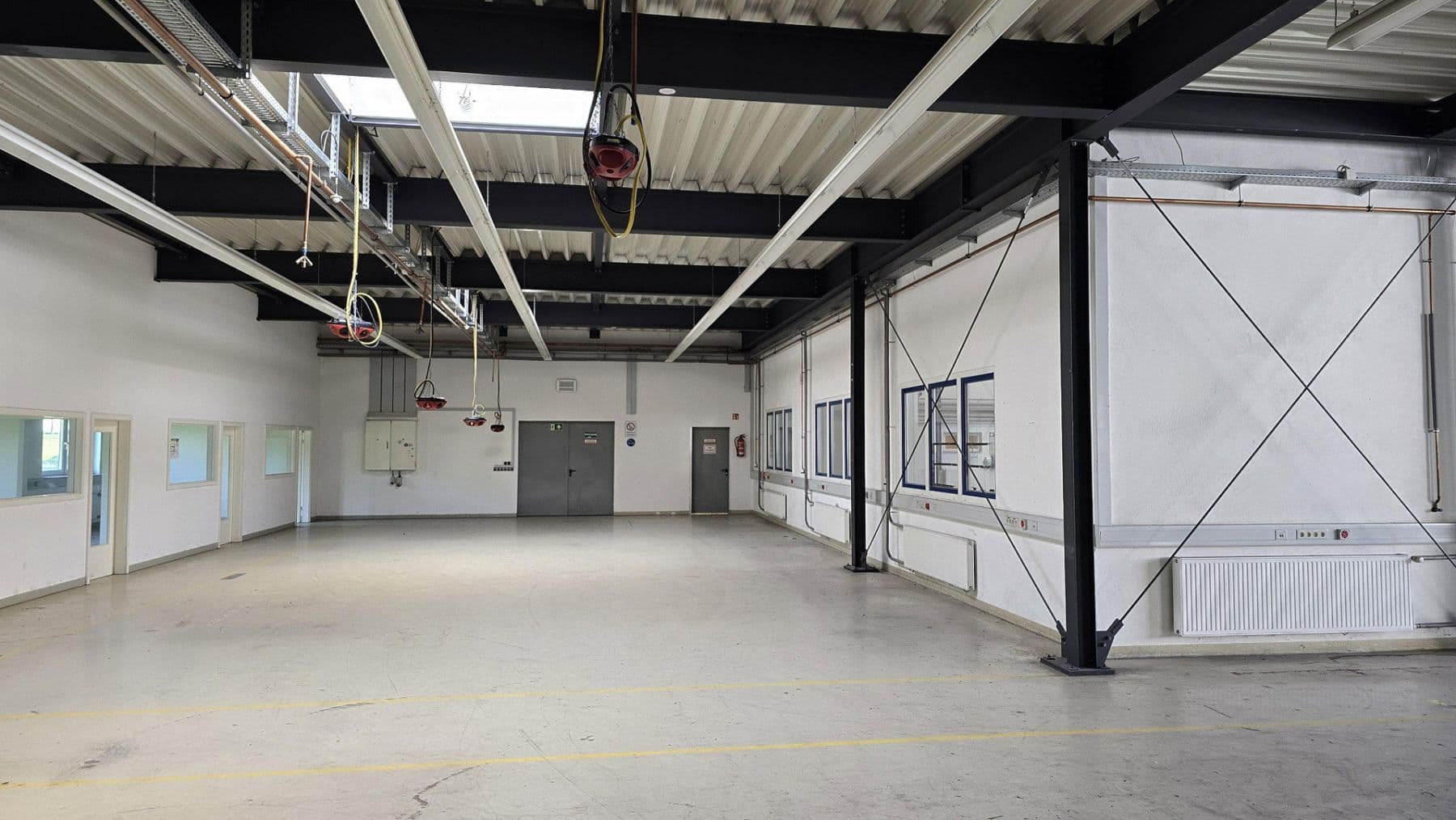 Pronájem nebytového prostoru 3.200 m², Steinung 3/1, Jettingen, Bádensko-Württembersko Pronájem nebytového prostoru 3.200 m², Steinung 3/1, Jettingen, Bádensko-Württembersko
