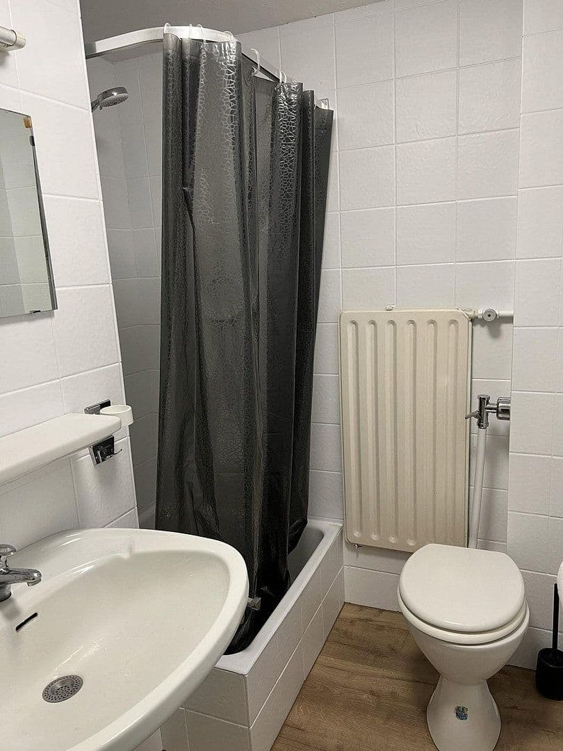 Pronájem bytu 1+kk 52 m², Eberhardstr. 59, Geislingen an der Steige, Bádensko-Württembersko Pronájem bytu 1+kk 52 m², Eberhardstr. 59, Geislingen an der Steige, Bádensko-Württembersko