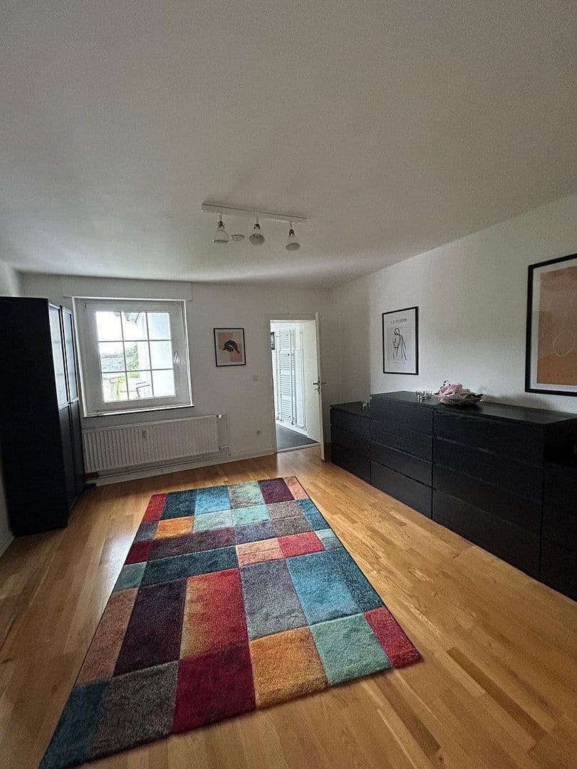 Prodej domu 230 m², pozemek 250 m², Hamm, Severní Porýní-Vestfálsko Prodej domu 230 m², pozemek 250 m², Hamm, Severní Porýní-Vestfálsko