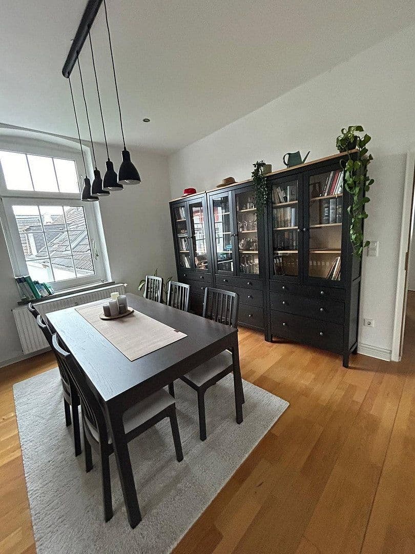 Prodej domu 230 m², pozemek 250 m², Hamm, Severní Porýní-Vestfálsko Prodej domu 230 m², pozemek 250 m², Hamm, Severní Porýní-Vestfálsko
