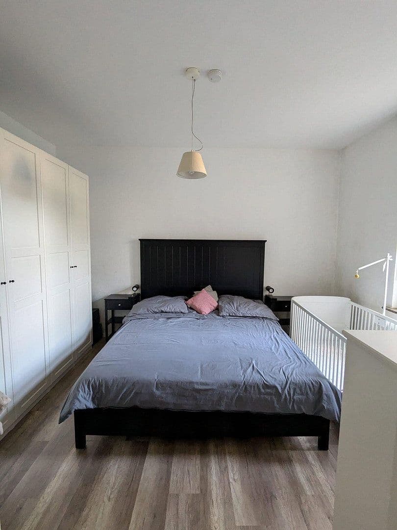 Prodej domu 230 m², pozemek 250 m², Hamm, Severní Porýní-Vestfálsko Prodej domu 230 m², pozemek 250 m², Hamm, Severní Porýní-Vestfálsko