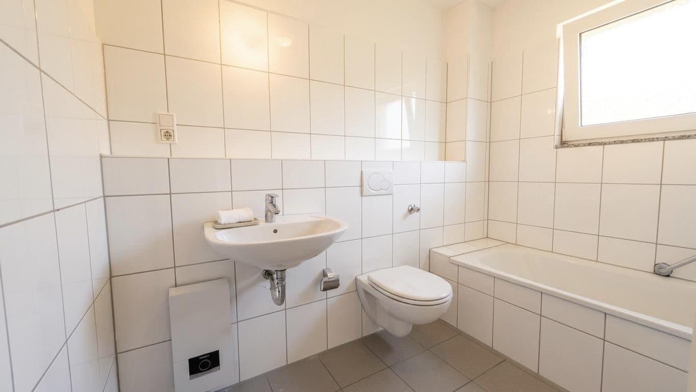 Pronájem bytu 2+kk 63 m², Odenthaler Straße 297, Köln, Severní Porýní-Vestfálsko Pronájem bytu 2+kk 63 m², Odenthaler Straße 297, Köln, Severní Porýní-Vestfálsko