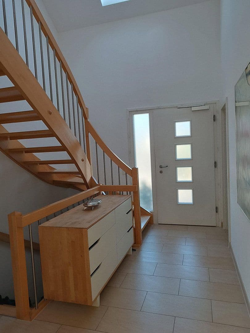 Prodej domu 146 m², pozemek 705 m², Remchingen, Bádensko-Württembersko Prodej domu 146 m², pozemek 705 m², Remchingen, Bádensko-Württembersko