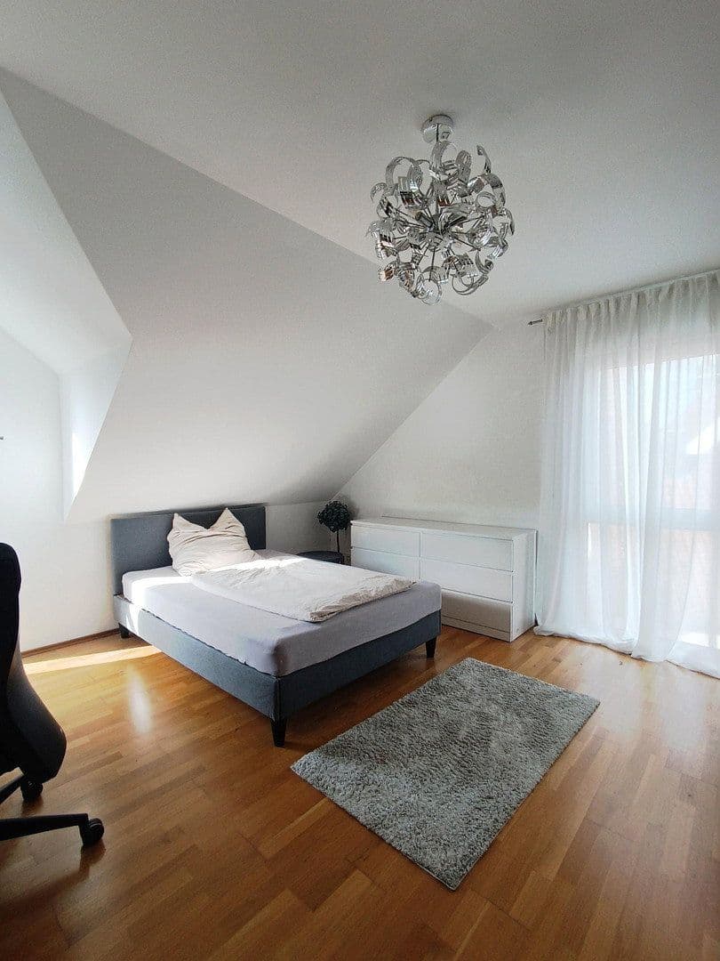 Prodej domu 146 m², pozemek 705 m², Remchingen, Bádensko-Württembersko Prodej domu 146 m², pozemek 705 m², Remchingen, Bádensko-Württembersko