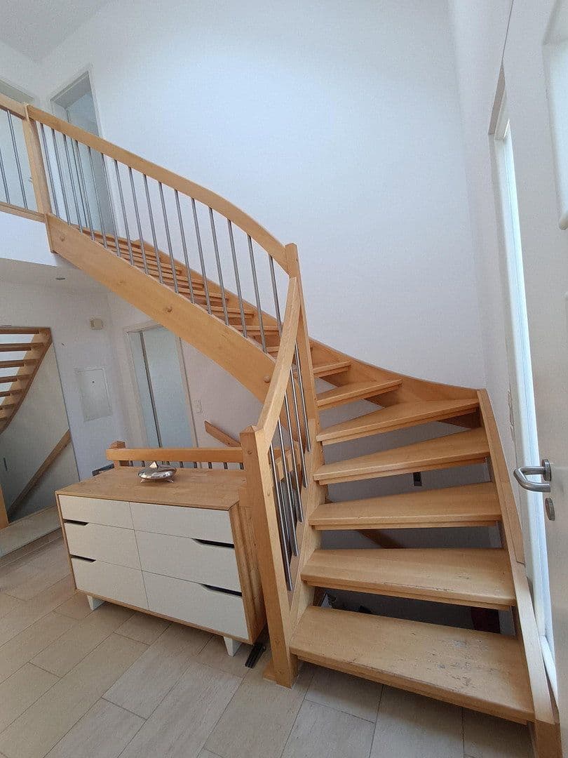 Prodej domu 146 m², pozemek 705 m², Remchingen, Bádensko-Württembersko Prodej domu 146 m², pozemek 705 m², Remchingen, Bádensko-Württembersko