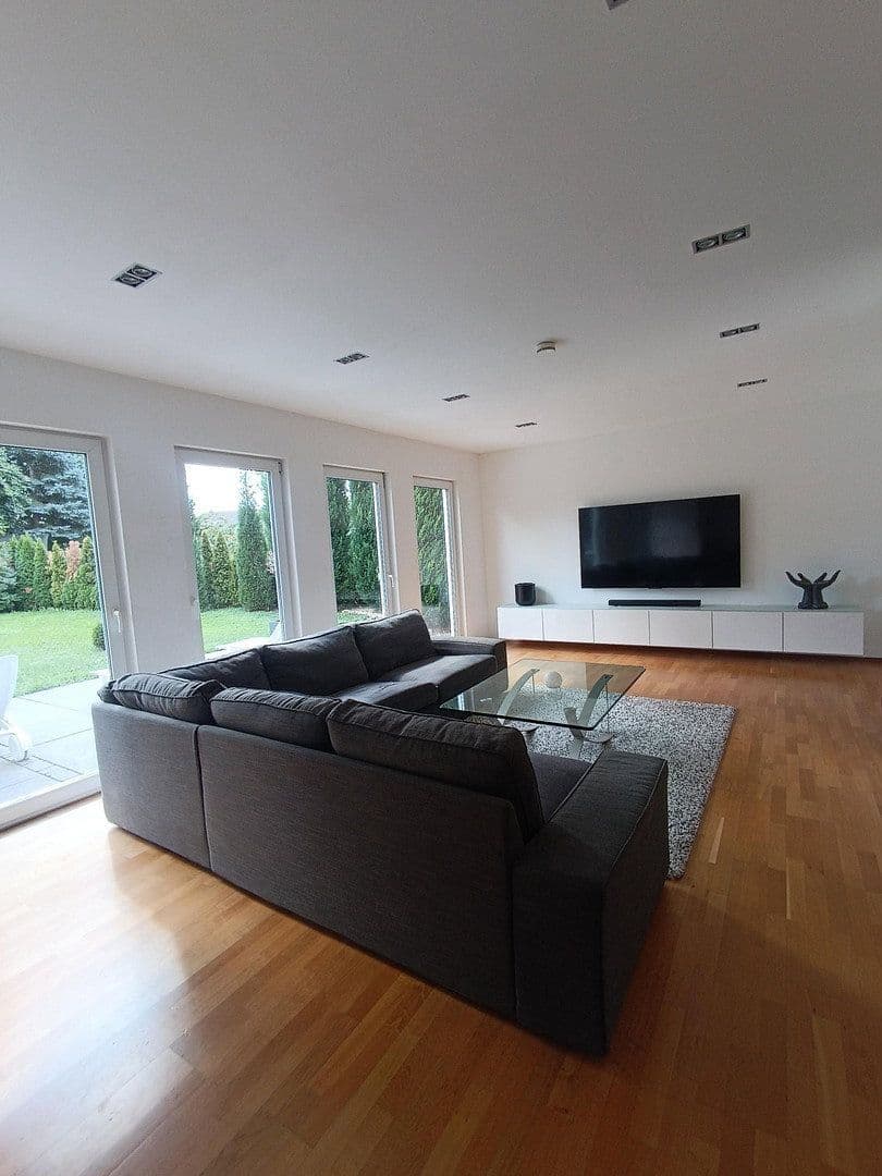 Prodej domu 146 m², pozemek 705 m², Remchingen, Bádensko-Württembersko Prodej domu 146 m², pozemek 705 m², Remchingen, Bádensko-Württembersko