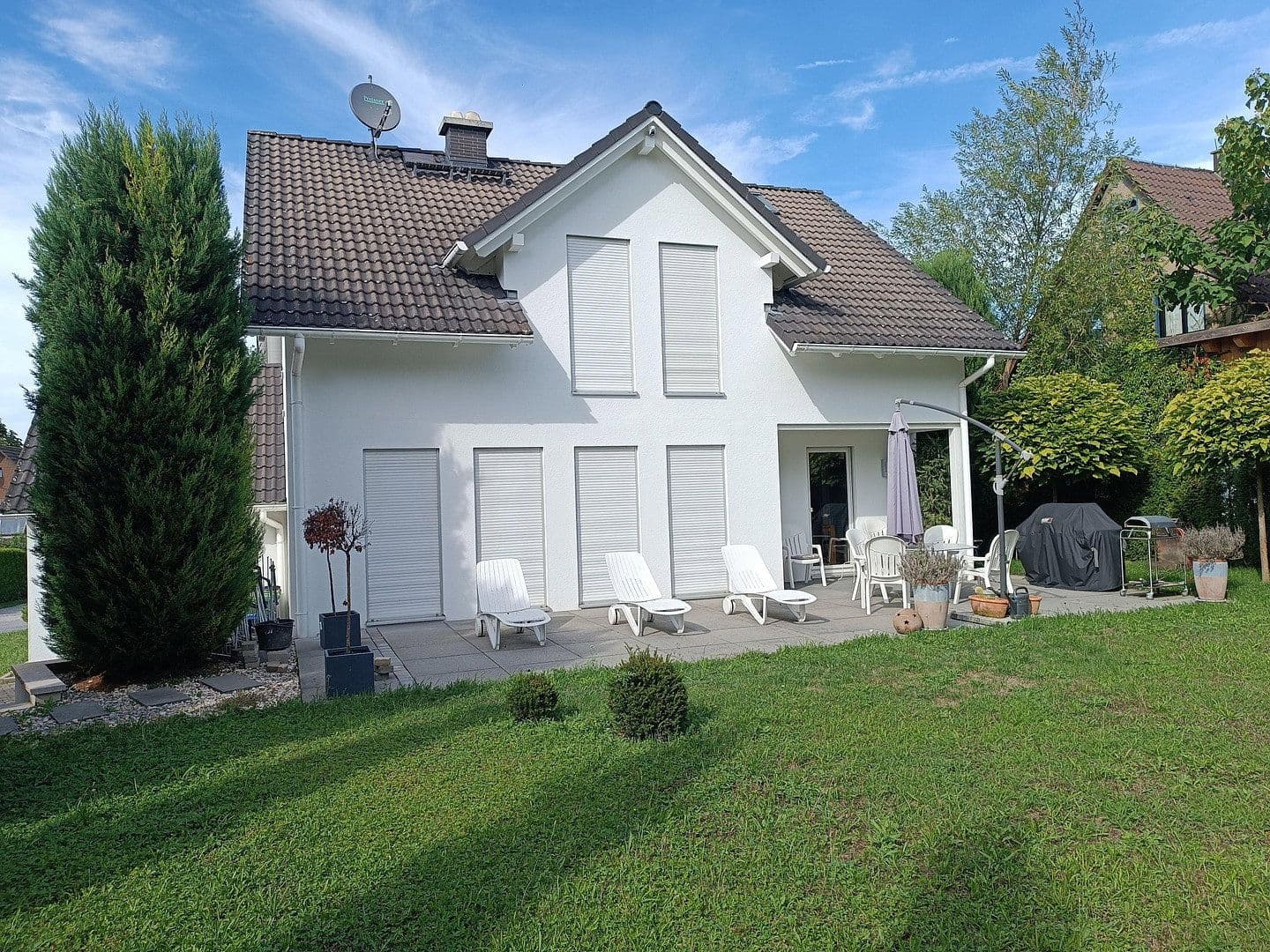 Prodej domu 146 m², pozemek 705 m², Remchingen, Bádensko-Württembersko Prodej domu 146 m², pozemek 705 m², Remchingen, Bádensko-Württembersko