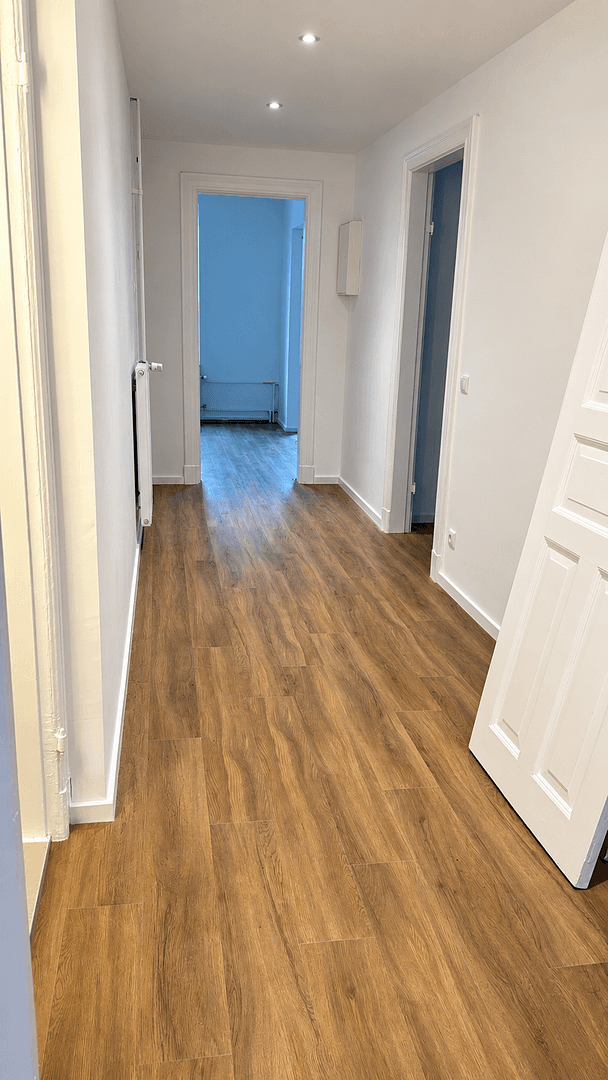 Pronájem bytu 3+1 81 m², Osterfeldstraße 19, Hamburg, Hamburg Pronájem bytu 3+1 81 m², Osterfeldstraße 19, Hamburg, Hamburg