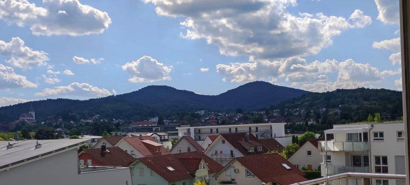 Pronájem bytu 4+1 97 m², Gernsbach, Bádensko-Württembersko Pronájem bytu 4+1 97 m², Gernsbach, Bádensko-Württembersko