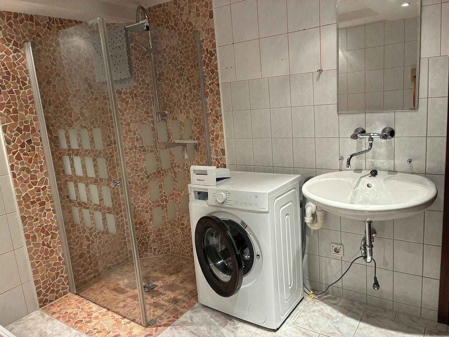 Prodej domu 112 m², pozemek 1.309 m², Blankenhain, Durynsko Prodej domu 112 m², pozemek 1.309 m², Blankenhain, Durynsko