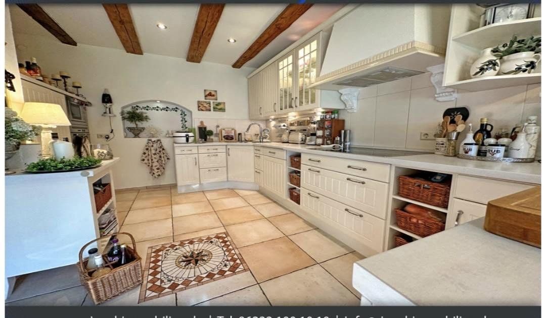 Prodej domu 240 m², pozemek 360 m², Germersheim, Porýní-Falc Prodej domu 240 m², pozemek 360 m², Germersheim, Porýní-Falc