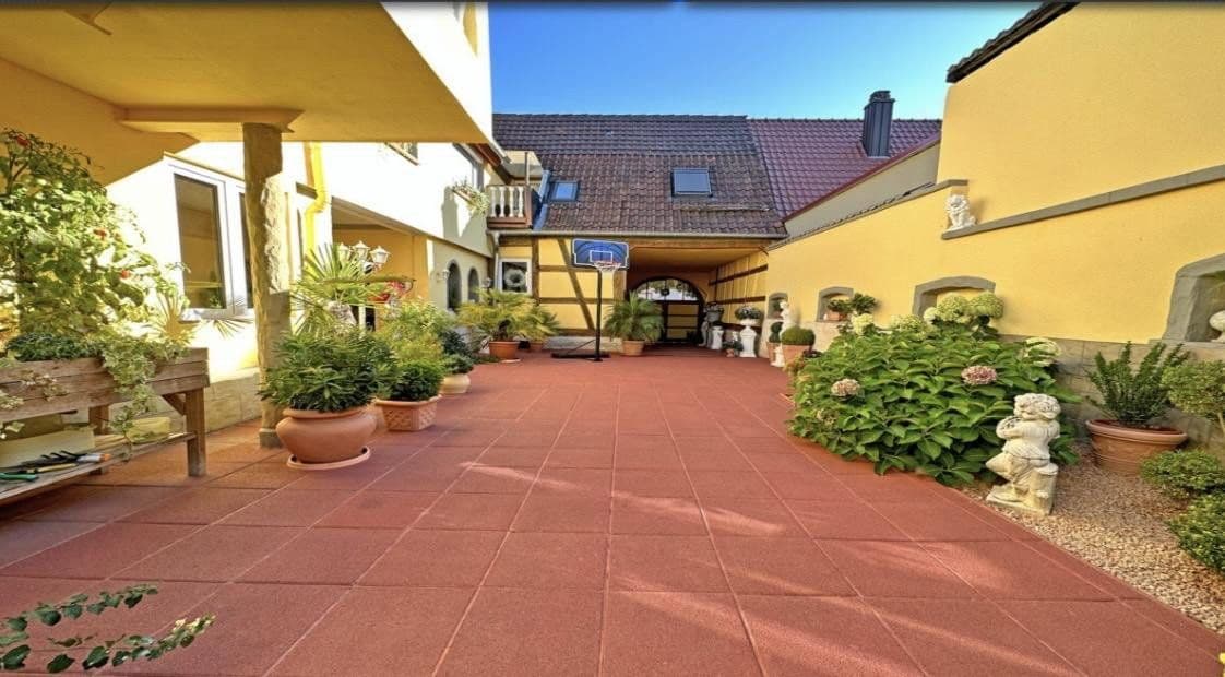 Prodej domu 240 m², pozemek 360 m², Germersheim, Porýní-Falc Prodej domu 240 m², pozemek 360 m², Germersheim, Porýní-Falc