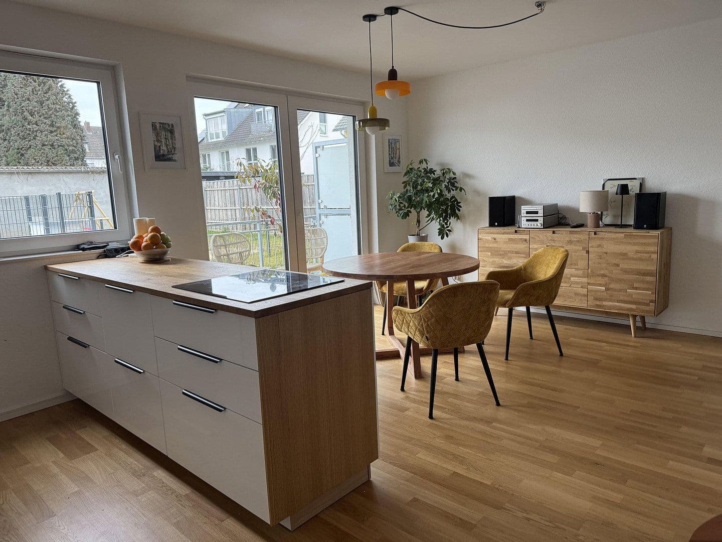 Prodej bytu 5+1 104 m², Jungbornweg 6, Köln, Severní Porýní-Vestfálsko Prodej bytu 5+1 104 m², Jungbornweg 6, Köln, Severní Porýní-Vestfálsko