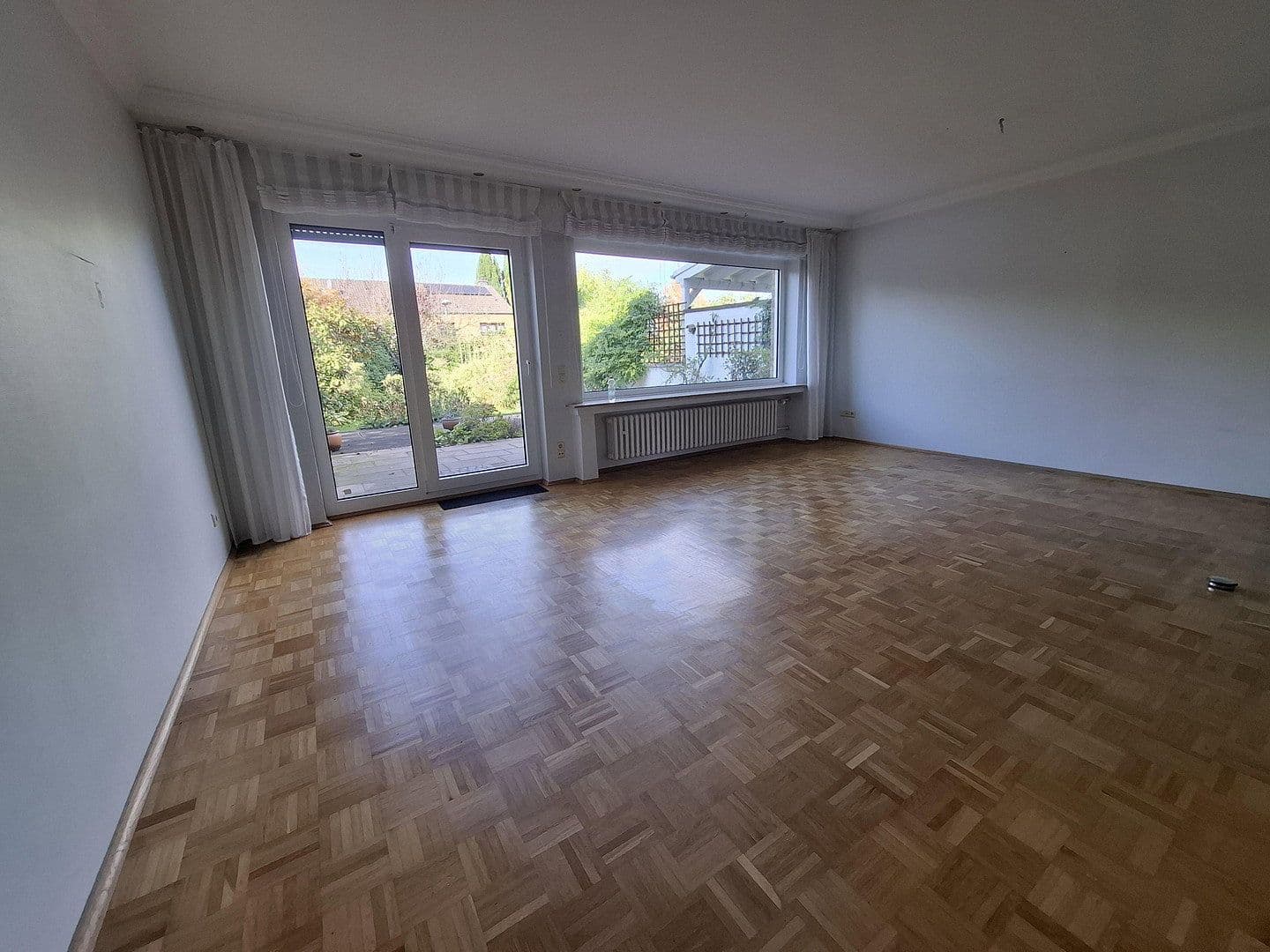 Prodej domu 122 m², pozemek 227 m², Dürerstraße 21, Haan, Severní Porýní-Vestfálsko Prodej domu 122 m², pozemek 227 m², Dürerstraße 21, Haan, Severní Porýní-Vestfálsko
