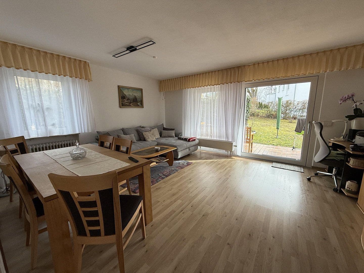 Prodej domu 383 m², pozemek 672 m², Auf der Gans 24, Stuttgart Sommerrain, Bádensko-Württembersko Prodej domu 383 m², pozemek 672 m², Auf der Gans 24, Stuttgart Sommerrain, Bádensko-Württembersko